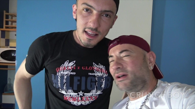 THE BIG BULGE STUDIO: 2477 puta grande a tope follada duro por 2badboys en París
