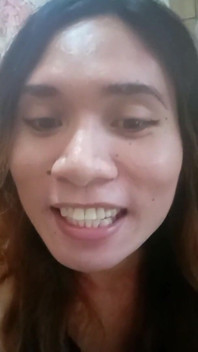 Reyna Alconer là một con điếm xinh đẹp