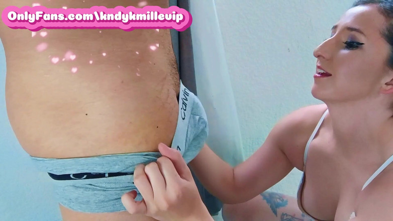 Candy Camille: 我喜欢吞下我丈夫好朋友的