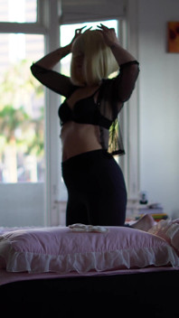 Blond Big Ass Deepthroat Doggystyle 