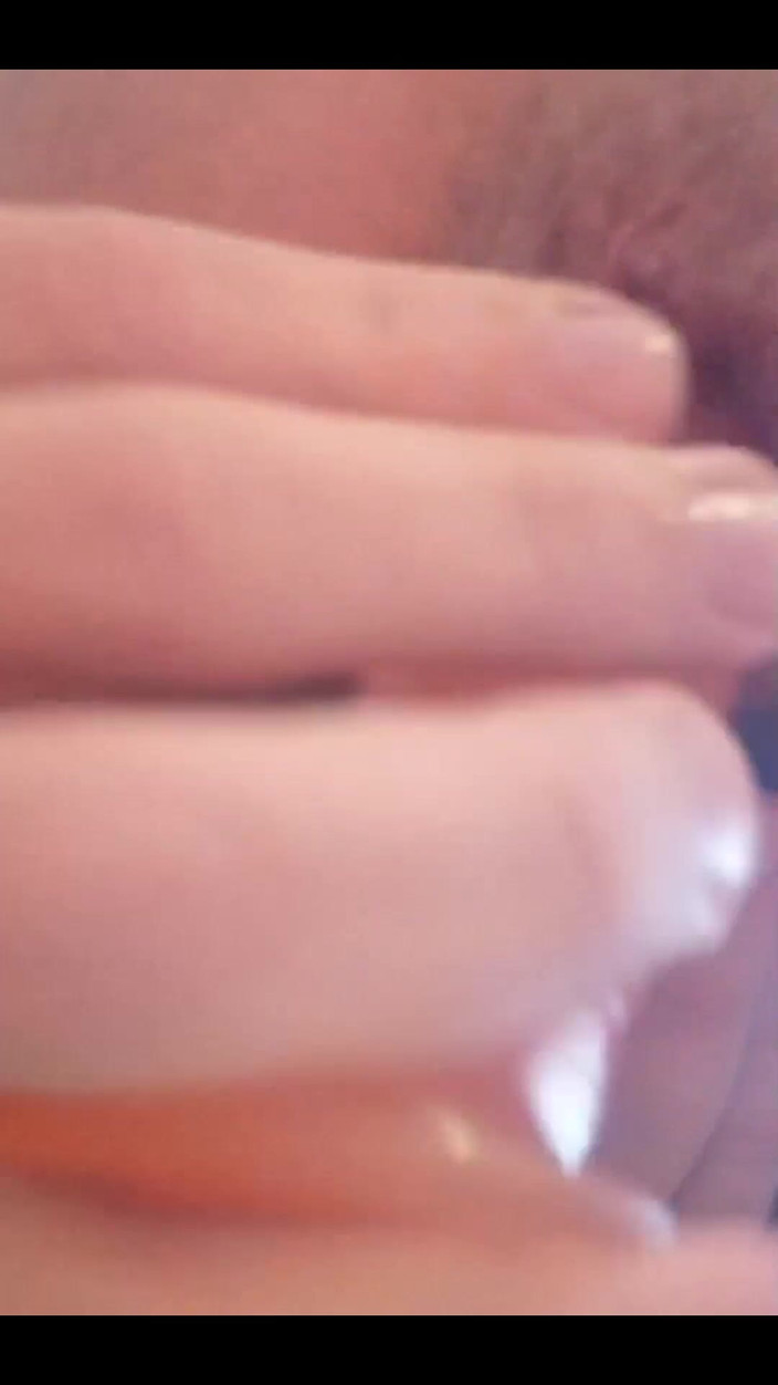 Juliaporno3: Aku mengiritasi wasirku rose ke titik prolaps raksasa