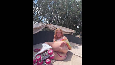 Jane Cane: 어떤 의상이 더 좋아합니까?