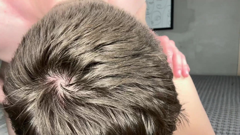 Jay Bond: Ahegao dziwka ssie własne creampie