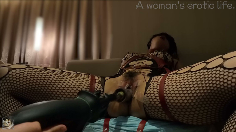 A woman's erotic life.: Lady M Vol. 008: Muschi-Dildo-Maschine in Nahaufnahme! eine dame, die Non-stop...