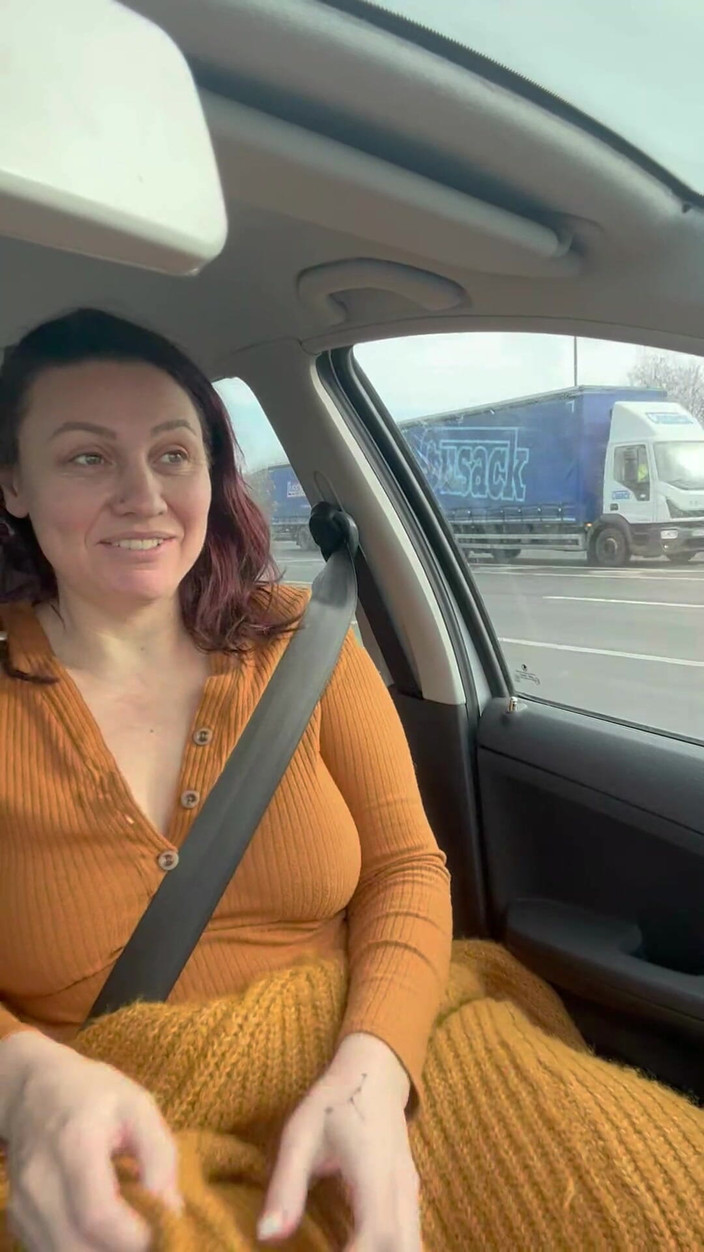 Lustful Libertines: 古くからの金持ち - 公共の車のおしっこカップ