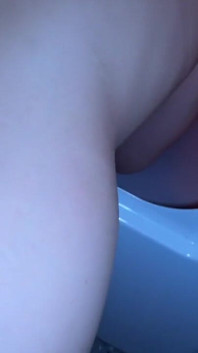Hete trans-brandweerman zit vast, zuigen en neuken hardcore grote zwarte lul