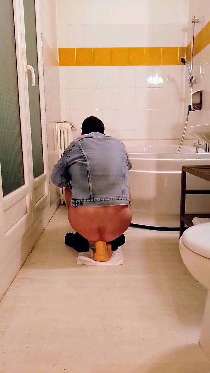 Joy Stardust: Masturbation Fétiche Et Baise Avec Un Gode Dans La Salle...