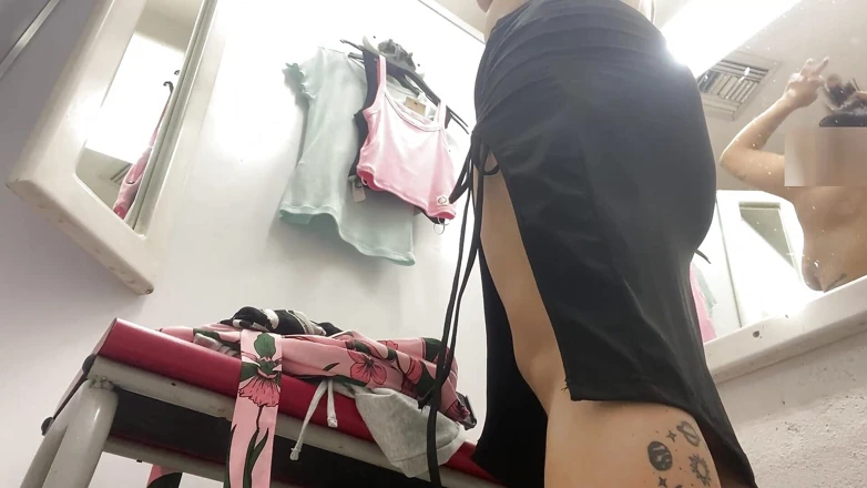 I Felt Like Being Naked and Touching Myself! Granny with Hairy Pussy