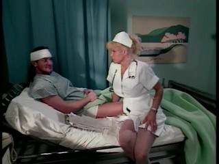 Super Babes: Patient gets his dick licked and slopped by nurse Teri...