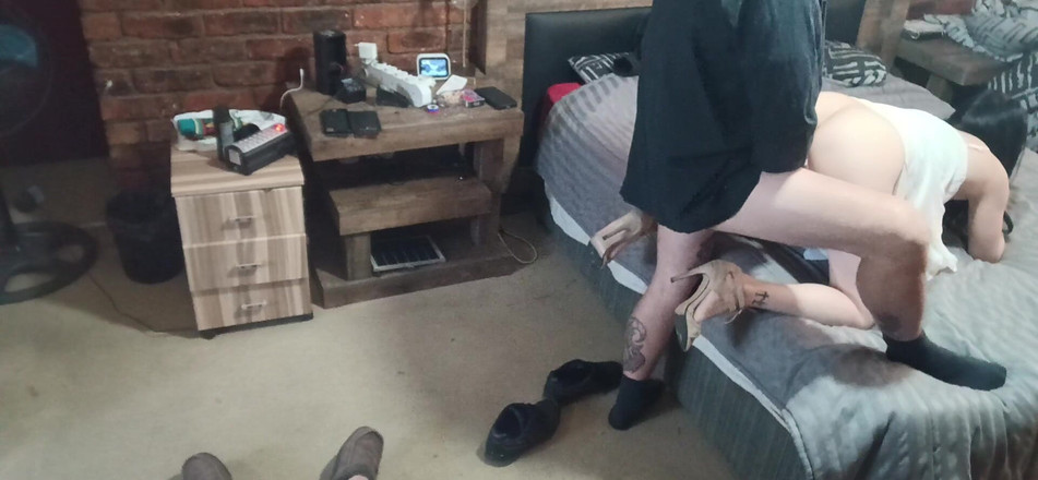 Bigjoefuckalott: Masturbiert gut, mein freund schlägt meine frau