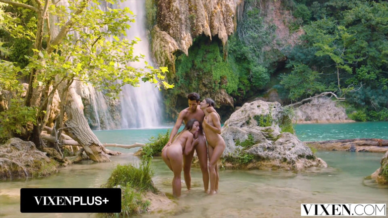 Vixen: Vixen tatilleri üçlü seks için
