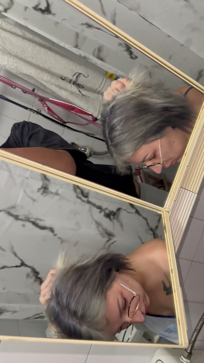 lanalovacutie: Washing Hair with New Mask Shower After Long Day