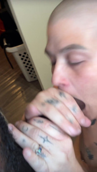 Sirene Liebt Es, Sich Mit Meinem Sperma Zu Lutschen Und Zu Bedecken!!