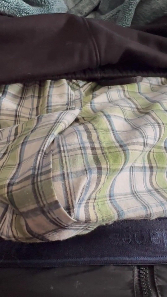 Gay Soldier Stuff: Series of 3 of the 20 Cumshots I Did Over the Thanksgiving...