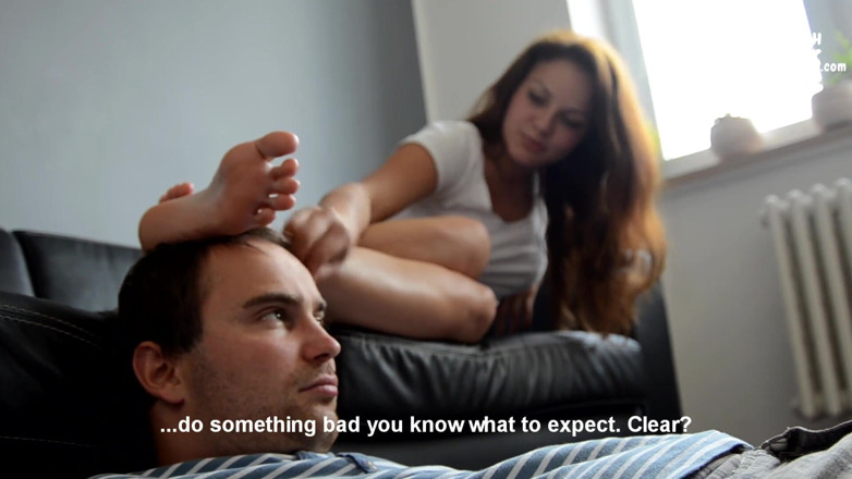 Czech Soles - foot fetish content: Брудні шкарпетки - найкраще покарання