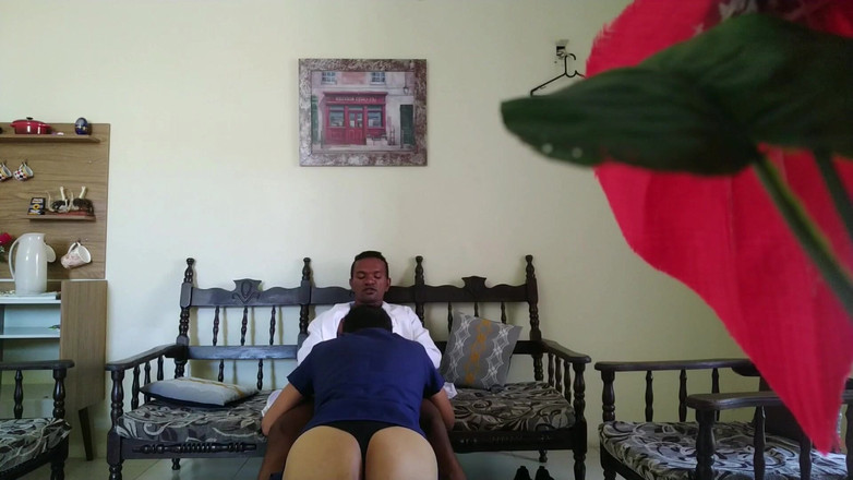 MiguellTrajano: Dobře, doktore, teď můžeš vyvrcholit do mého zadku - část 2