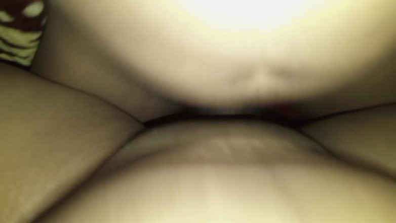 Rayhan0099: きつい膣、幸運なデシの継母が欲求不満な男に激しく犯される。