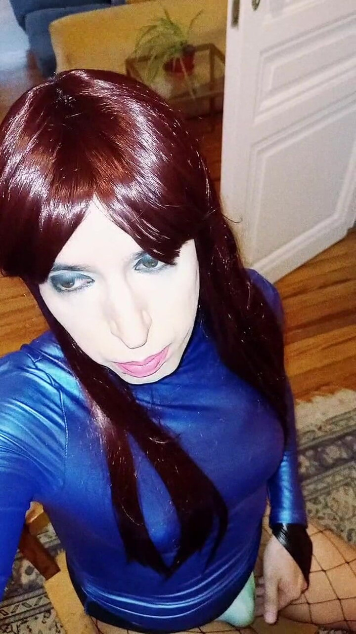 Tammy sissy slave: Airbnb men Tammysissy Alone