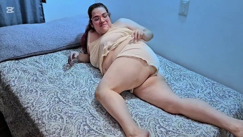karlythoth: Tarian Seksi