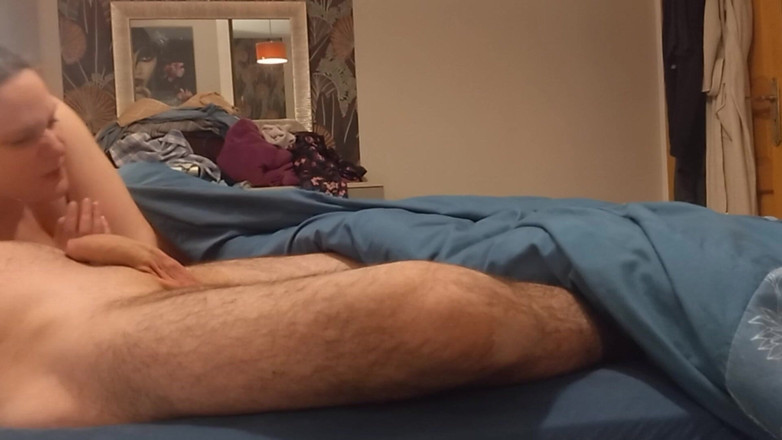 Titi77: Madre Francesa Gorda Hambrienta