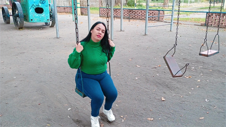 BBW Kelly Mom: Can You Help Me Swing, Baby? Push Me Harder From...