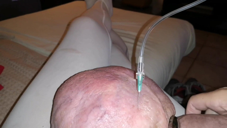 Monster_Meat_: Pissar snabbt medan du gör glukossession