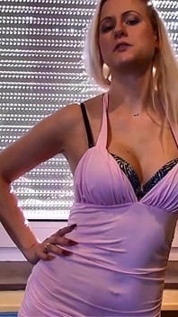 Cât de departe vei merge pentru stăpâna ta?