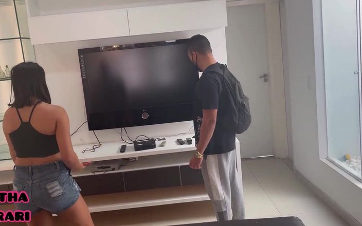 VictorHugo: Kỹ thuật viên tv làm tình với người phụ nữ đã...