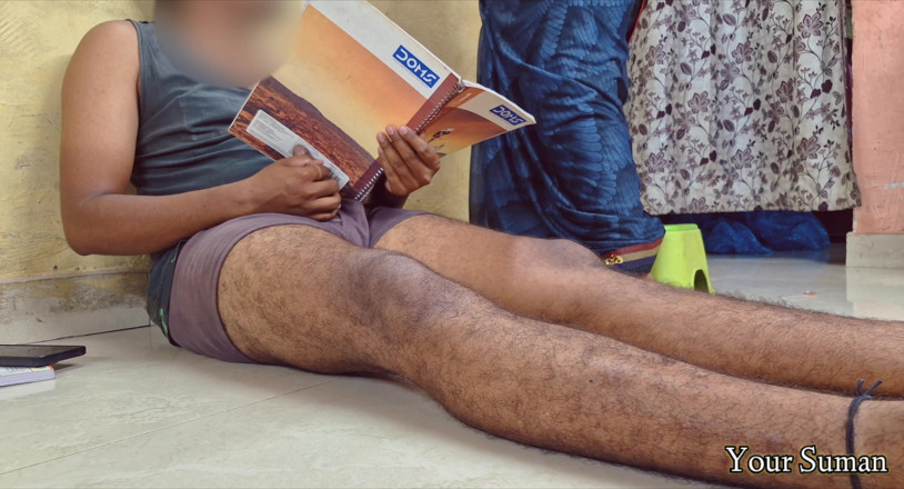 Your_Suman: Stiefmutter erwischt stiefsohn beim lernen und porno gucken