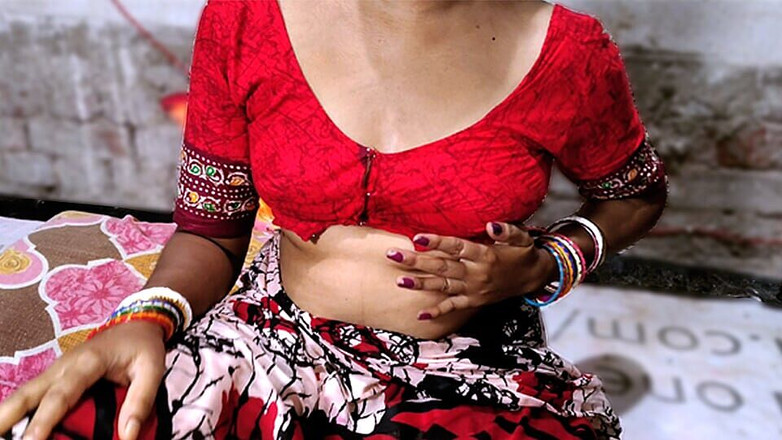 Sexyquine: Sexy Bhabi allein zu hause