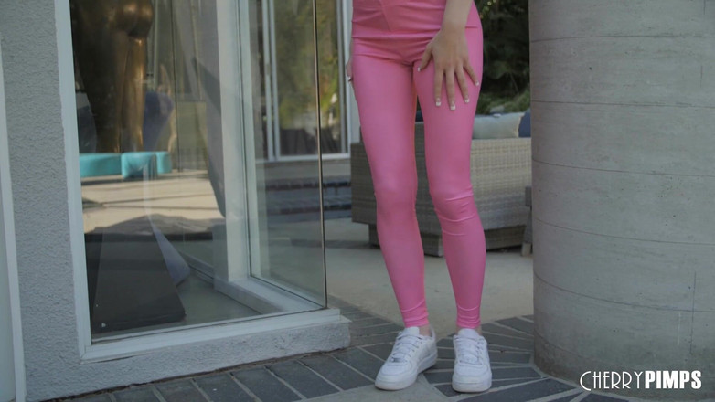 CherryPimps: Romantic Young Kamryn Teases Her Guy Before Hardcore Lovemaking!