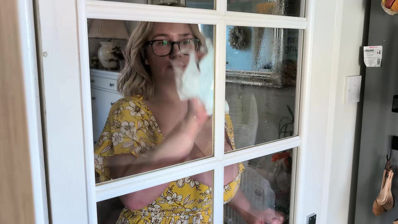 JessieHH: Mommys Chores gratuit SFW