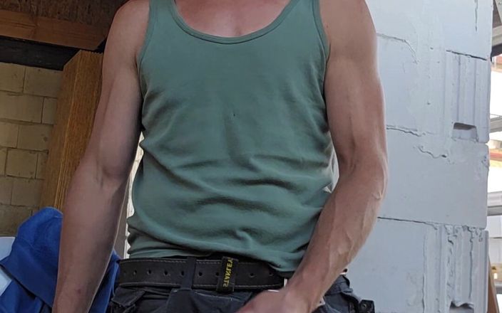 Chris_snoopy_91: Permanently Bi-man Gets It with a and Masturbates While Working...