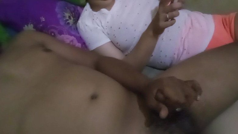 Angelina pop: मेरी सौतेली बहन के शरीर को देखकर मुझे बनाया और खेलना शुरू कर दिया