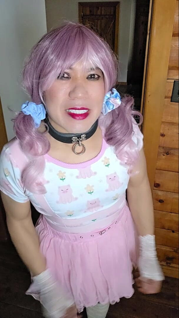 JessicaLynn15: Little Tranny Showoff