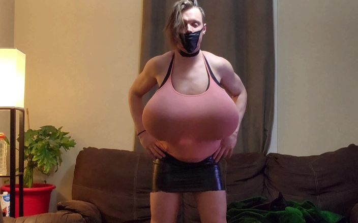 Shannel trav: Shanneltrav Massive Boobs