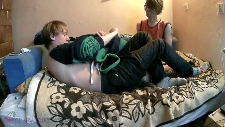 Ethan Alex: Sexy twinks having fun on bed