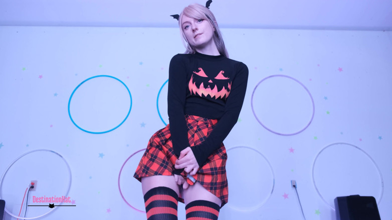 Destination Kat: Halloween dildofick