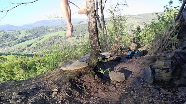 kickerscooter: Platsch auf den Felsen