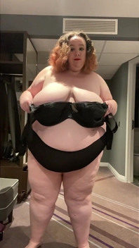 Naughty or Nice List - Bbwssbbw Strip Tease