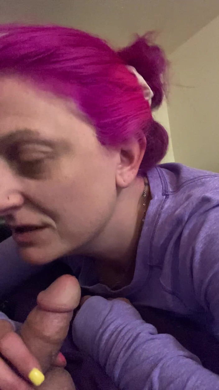 Sexy couple Canada: Blowjob