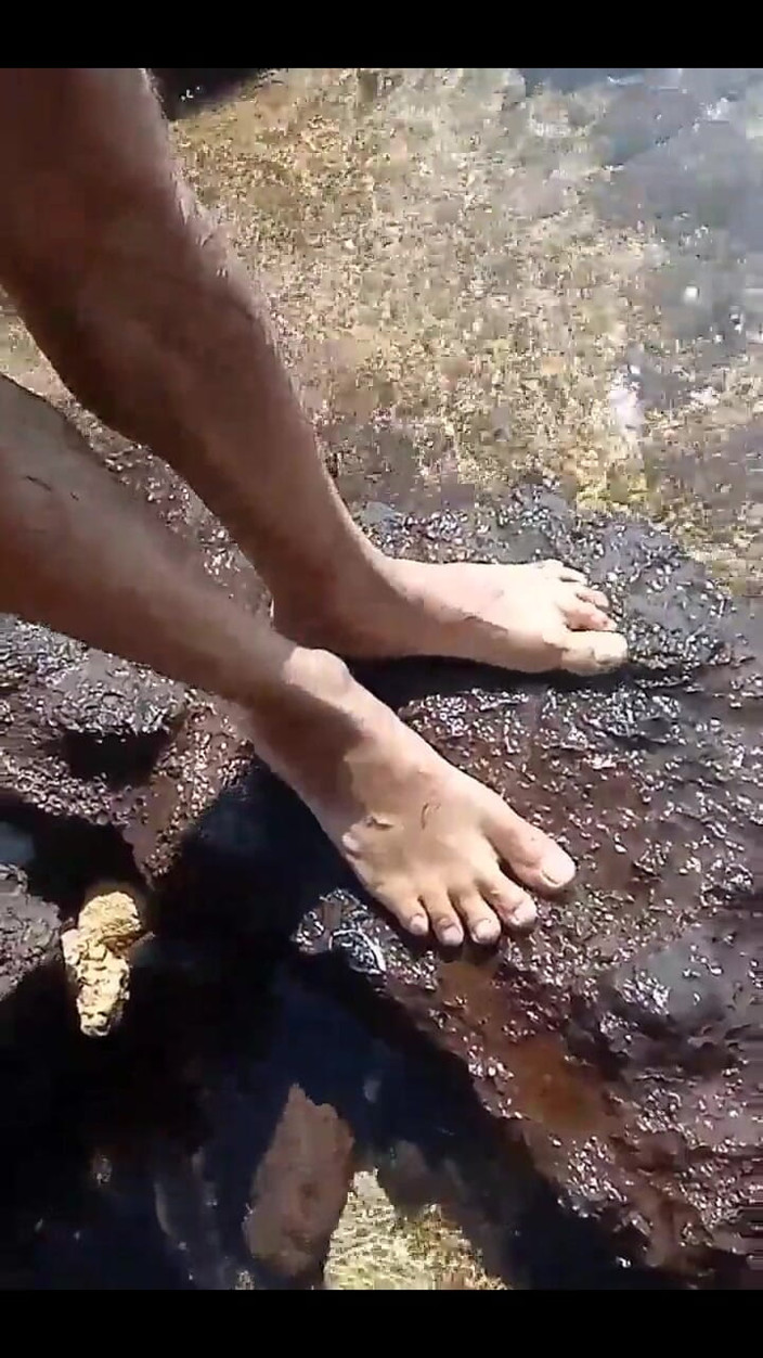 MaxonFF: Esibizionismo. Cammina nuda in spiaggia.