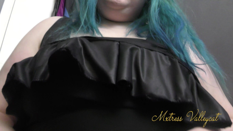 Mxtress Valleycat: Belly button worship
