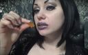 Goddess Misha Goldy: Noua mea #lipstickfetish și #vorefetish Previzualizare video: 5 Collors pentru buzele mele &amp;amp;Vore Gummy Bears...