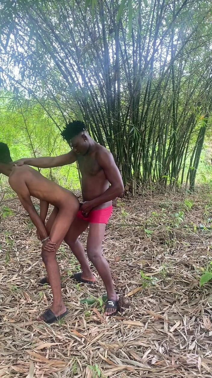 Blackthug20k: Avventura, sesso vista completa di tutto