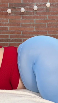 Big BBW Side Body Roll - Thick Curves Jiggling & Seductive Eyes