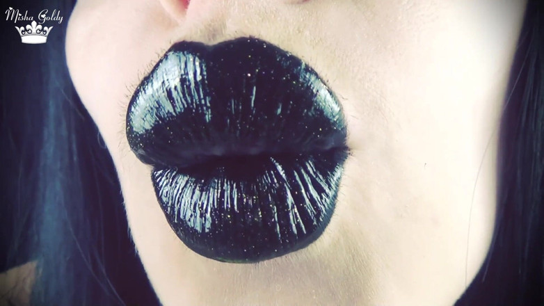 Goddess Misha Goldy: Kisses from black shiny lips ASMR JOI
