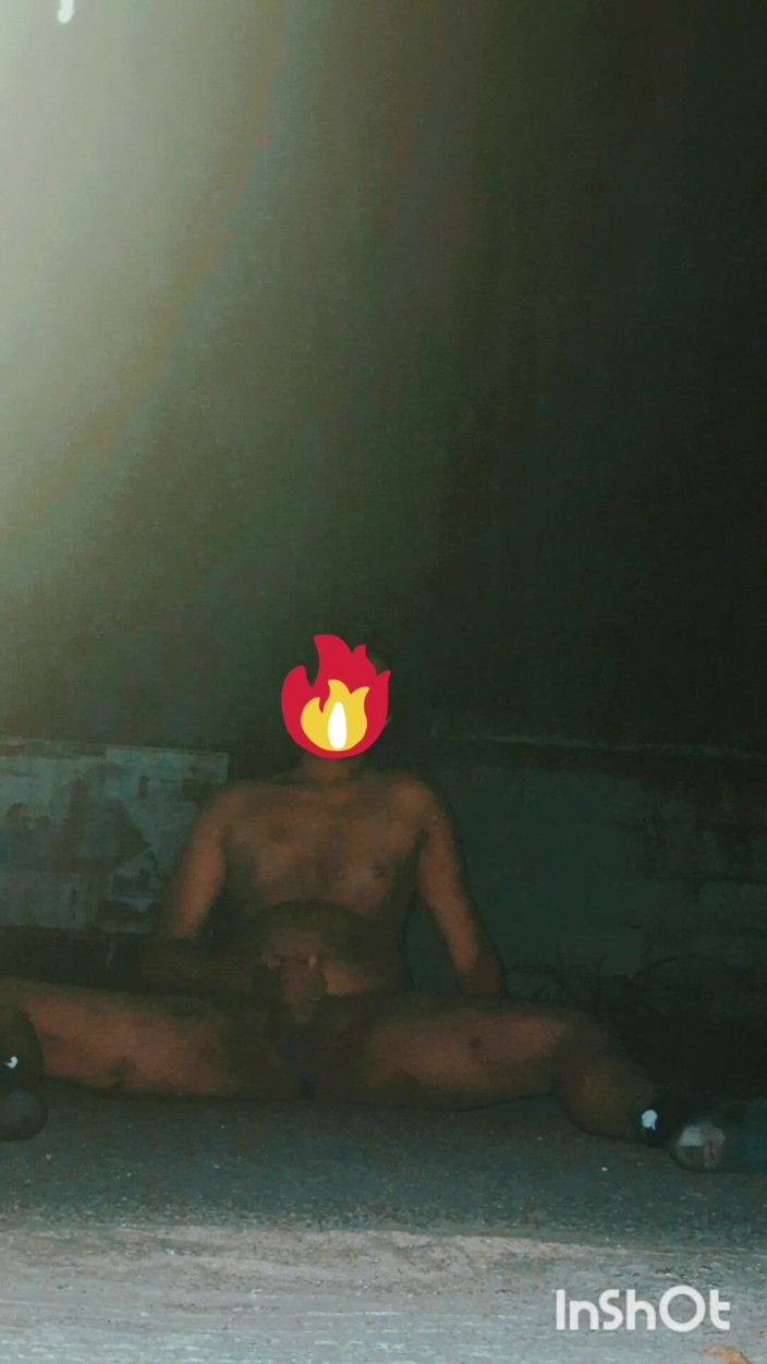 MayankPerv: Нудист mallu студент вночі