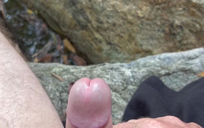 Quan Vietnam 18: Ives bantuin ngocok kontol - ngocok kontol dan crot di luar...