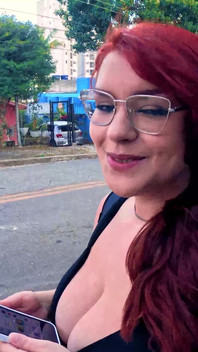 Při mém prvním nahrávání ten chlap vyvrcholil uvnitř mě